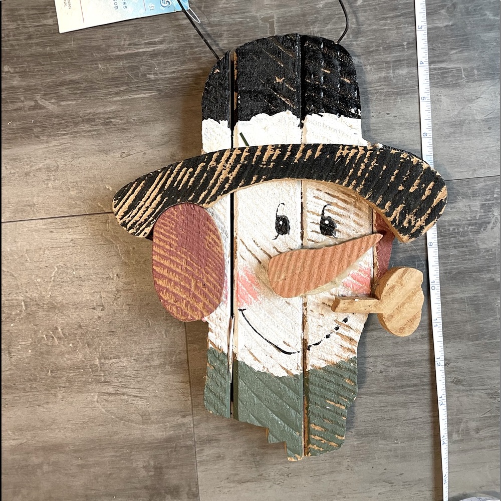 Wooden snowman hanging decoration